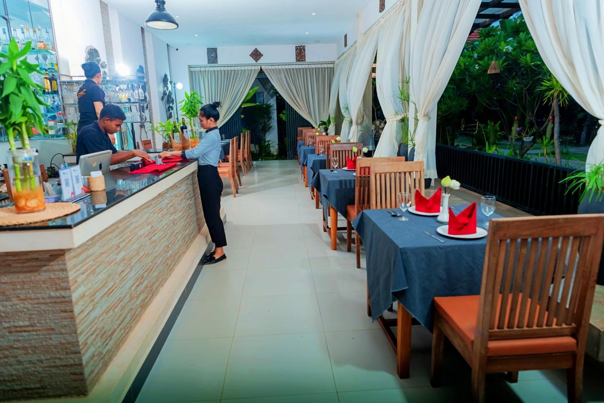 New Riverside Hotel سيام ريب المظهر الخارجي الصورة
