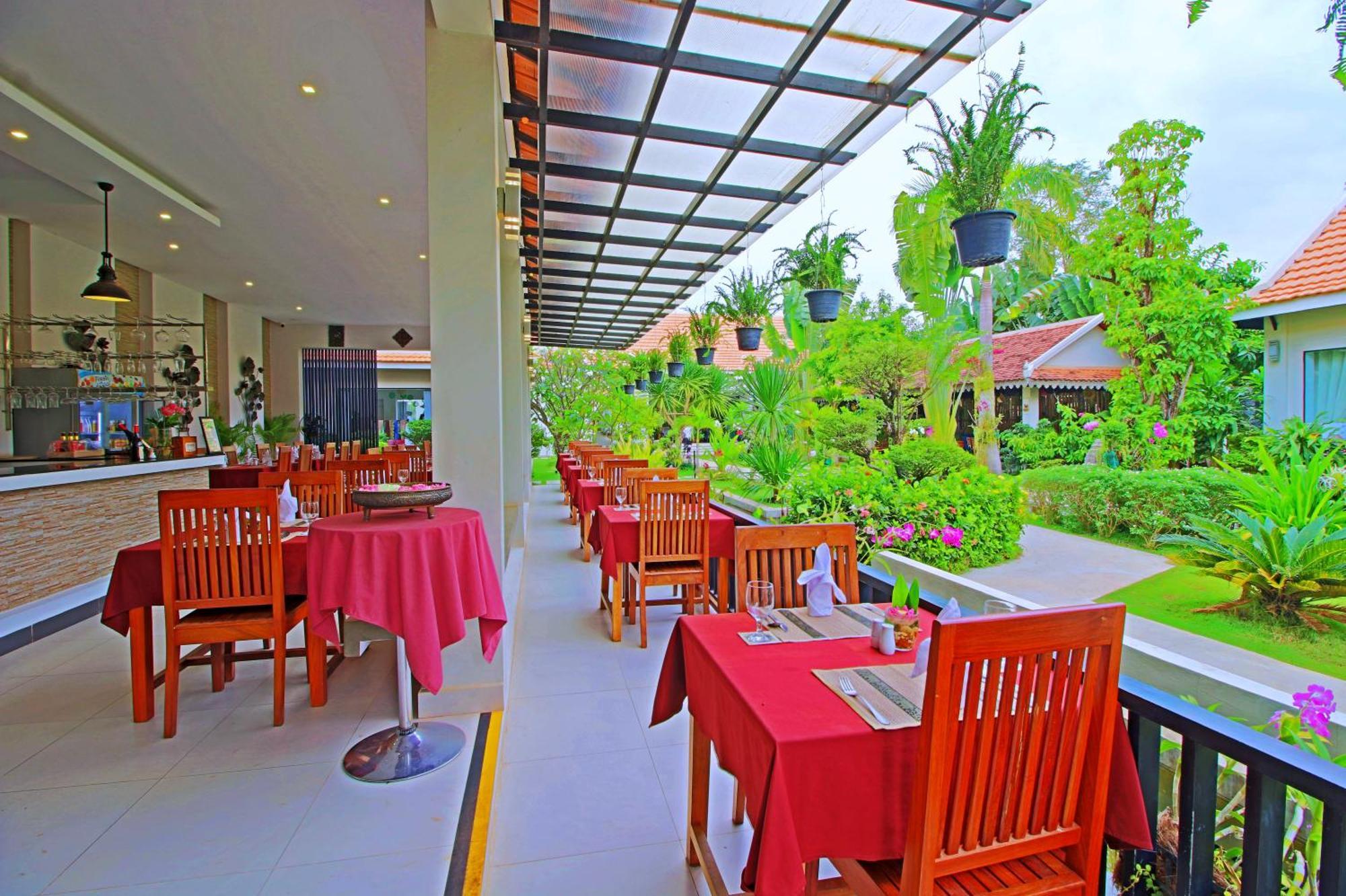 New Riverside Hotel سيام ريب المظهر الخارجي الصورة